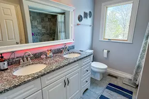 1404 Amy Ln, Libertyville, IL 60048 - Photo 34