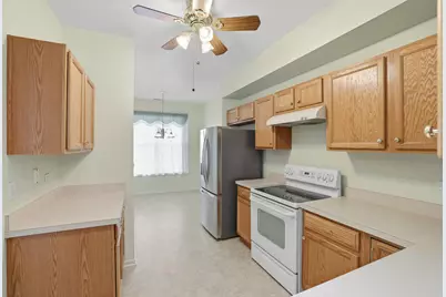 13984 Chanwahon Road, Huntley, IL 60142 - Photo 6