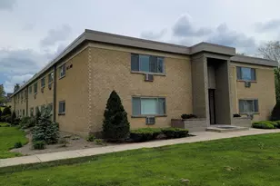 10 Oak Ave, Westmont, IL 60559 - Photo 1