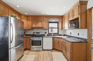 309 W Curtis St, Grant Park, IL 60940 - Photo 8