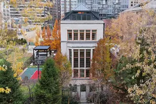 3026 N Lake Shore Dr, Chicago, IL 60657 - Photo 1