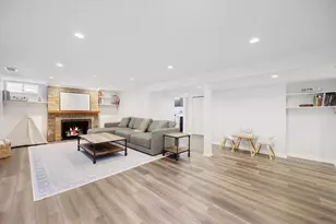 310 Leitch Ave, La Grange, IL 60525 - Photo 22