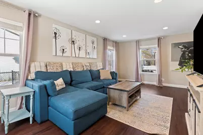 1031 Timberwood Lane, Algonquin, IL 60102 - Photo 4