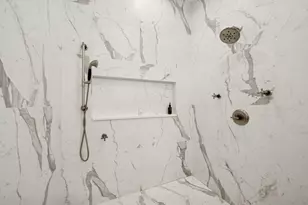 2136 N Cleveland Ave, Chicago, IL 60614 - Photo 30