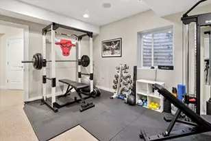 594 S Fairfield Ave, Elmhurst, IL 60126 - Photo 32