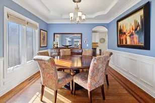 594 S Fairfield Ave, Elmhurst, IL 60126 - Photo 6