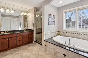 594 S Fairfield Ave, Elmhurst, IL 60126 - Photo 20