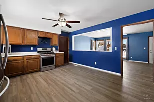 2510 S Birchwood Ave, McHenry, IL 60051 - Photo 6