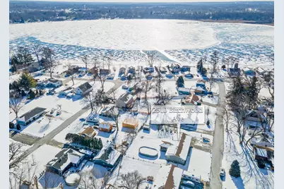 2510 S Birchwood Avenue, McHenry, IL 60051 - Photo 2