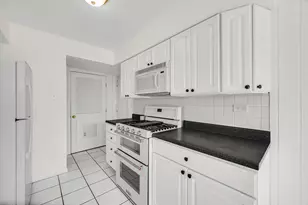 1242 Nova Ct, Wheeling, IL 60090 - Photo 8