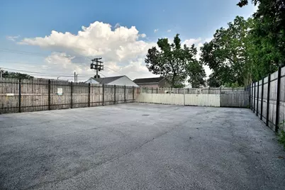 1157 E Algonquin Road, Des Plaines, IL 60016 - Photo 4