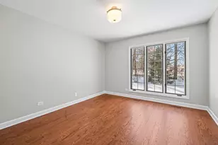 1427 Shire Cir, Inverness, IL 60067 - Photo 18