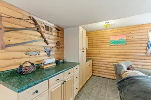 121 E Clarendon Dr, Round Lake Beach, IL 60073 - Photo 20