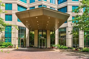 400 N La Salle Dr, Chicago, IL 60654 - Photo 2