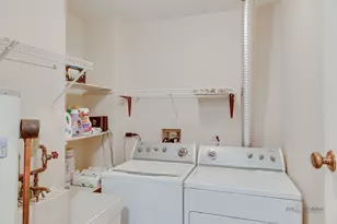 1025 Cottonwood Ct, Wheeling, IL 60090 - Photo 22