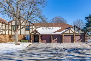 1025 Cottonwood Ct, Wheeling, IL 60090 - Photo 1