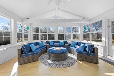 19 Golfview Lane, Lake Barrington, IL 60010 - Photo 26