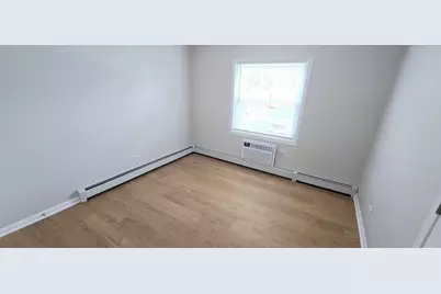 318 W Naperville Road #8, Westmont, IL 60559 - Photo 14