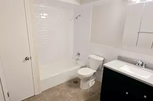 318 W Naperville Rd, Westmont, IL 60559 - Photo 12