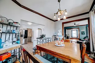 128 W Mulberry St, Watseka, IL 60970 - Photo 16