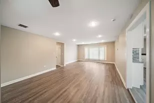 7949 Newland Ave, Burbank, IL 60459 - Photo 8