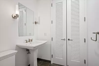 401 N Wabash Avenue #34I, Chicago, IL 60611 - Photo 18