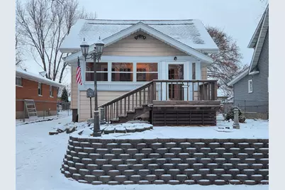 2108 Lloyd Avenue, Waukegan, IL 60085 - Photo 1