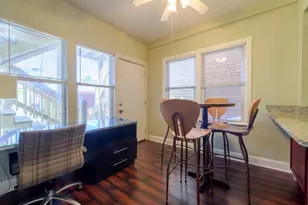 2436 W Fillmore St, Chicago, IL 60612 - Photo 16