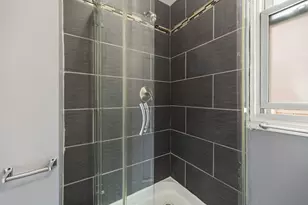 2302 N Hamlin Ave, Chicago, IL 60647 - Photo 24