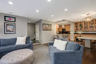 1715 N Wells St, Chicago, IL 60614 - Photo 8