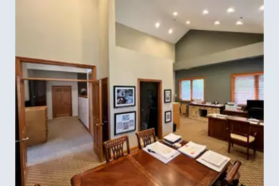 460 Briargate Drive #500, South Elgin, IL 60177 - Photo 4