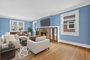 1820 S Prospect Ave, Park Ridge, IL 60068 - Photo 2