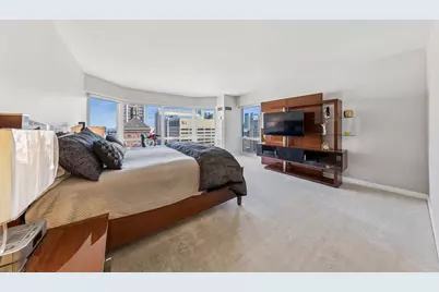 100 E Huron Street #2004, Chicago, IL 60611 - Photo 16