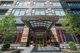 100 E Huron St, Chicago, IL 60611 - Photo 2