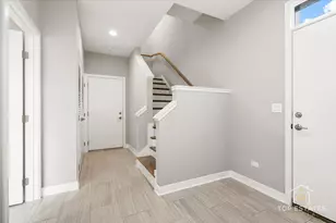 3638 S Western Ave, Chicago, IL 60609 - Photo 6