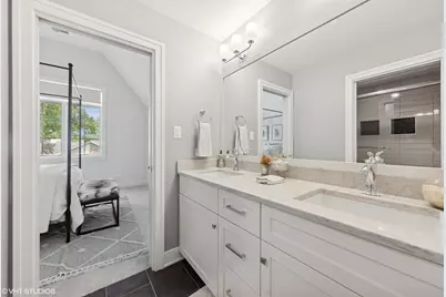 1036 S Ashland Avenue, La Grange, IL 60525 - Photo 24