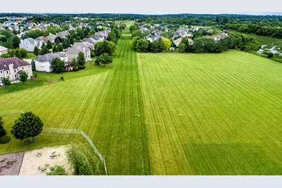 [Address not provided], South Elgin, IL 60177 - Photo 46