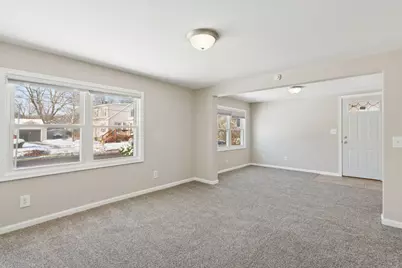 147 Caroline Street, East Peoria, IL 61611 - Photo 4