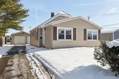 147 Caroline Street, East Peoria, IL 61611 - Photo 1