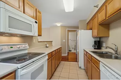 345 N La Salle Drive #1006, Chicago, IL 60654 - Photo 8