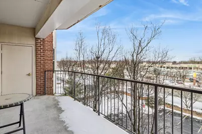 3100 Town Square Drive #308, Rolling Meadows, IL 60008 - Photo 18