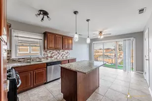 341 Crandon Ave, Calumet City, IL 60409 - Photo 8