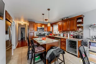 341 Crandon Ave, Calumet City, IL 60409 - Photo 22