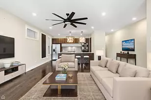 3914 S King Dr, Chicago, IL 60653 - Photo 8