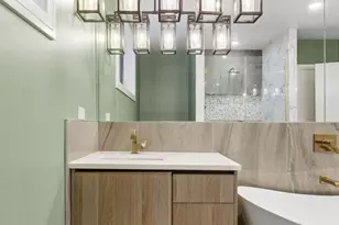 3914 S King Dr, Chicago, IL 60653 - Photo 36