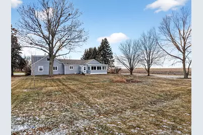 21230 Virginia Road, Dekalb, IL 60115 - Photo 6