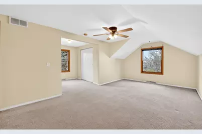 21230 Virginia Road, Dekalb, IL 60115 - Photo 40