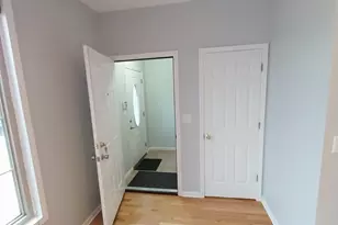 4552 N Newland Ave, Harwood Heights, IL 60706 - Photo 2