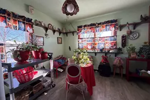 1012 S 6th St, Mattoon, IL 61938 - Photo 10