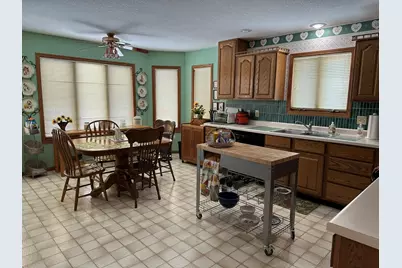 704 Brynnwood Lane, Lena, IL 61048 - Photo 16